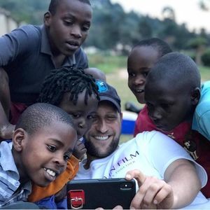 Meet your Posher, Harry